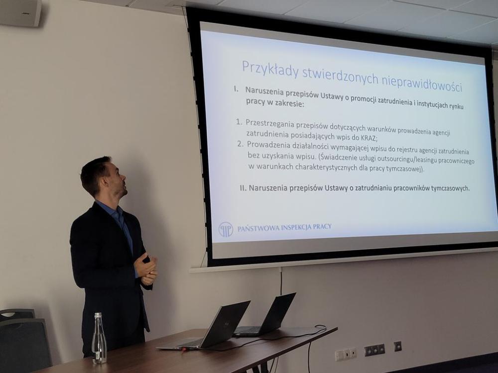 Zdjęcie galerii artykułu: Krystian Kubrak - Inspektor Pracy OIP w Olsztynie - Krystian Kubrak - Inspektor Pracy OIP w Olsztynie